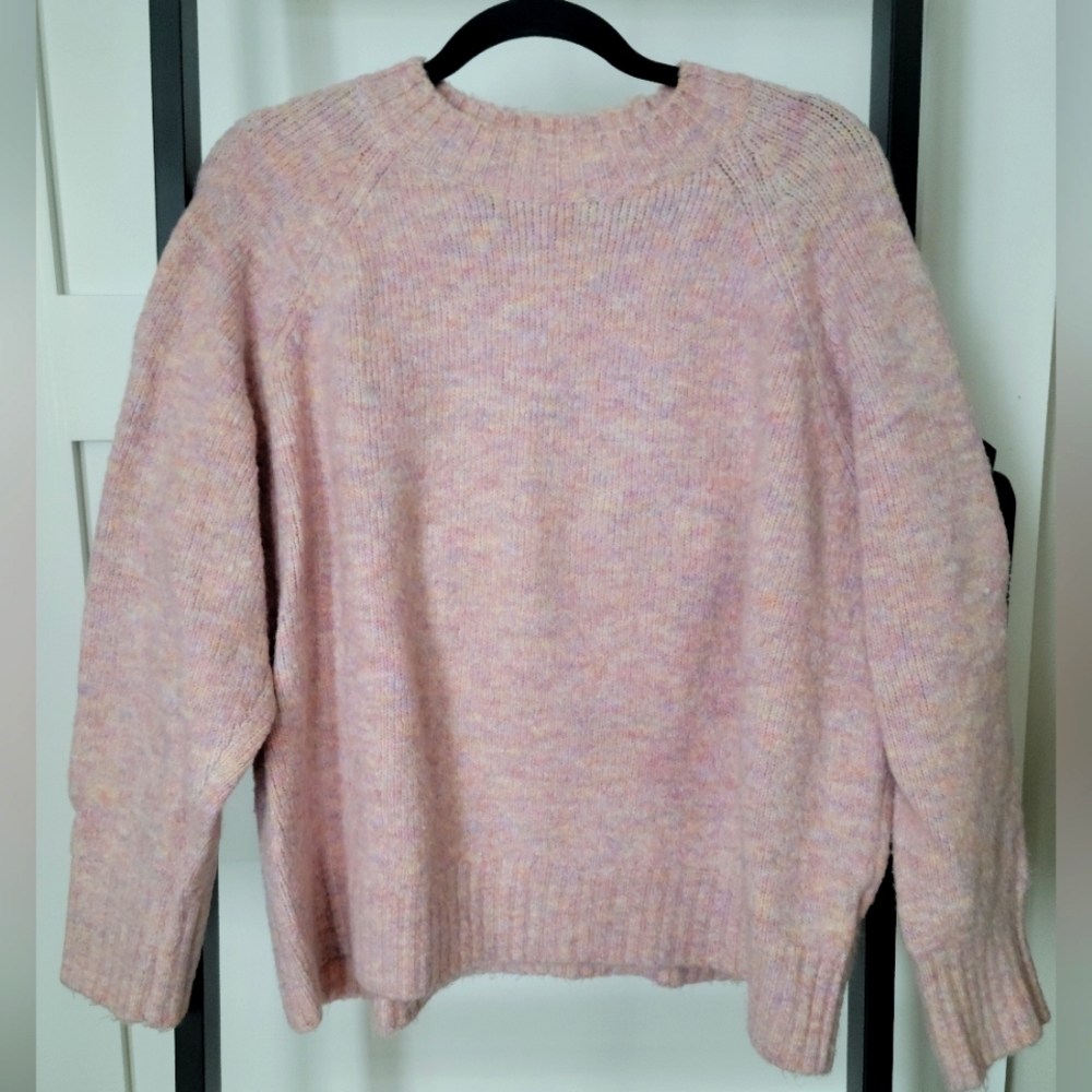 Old Navy Pink Crewneck Sweater
